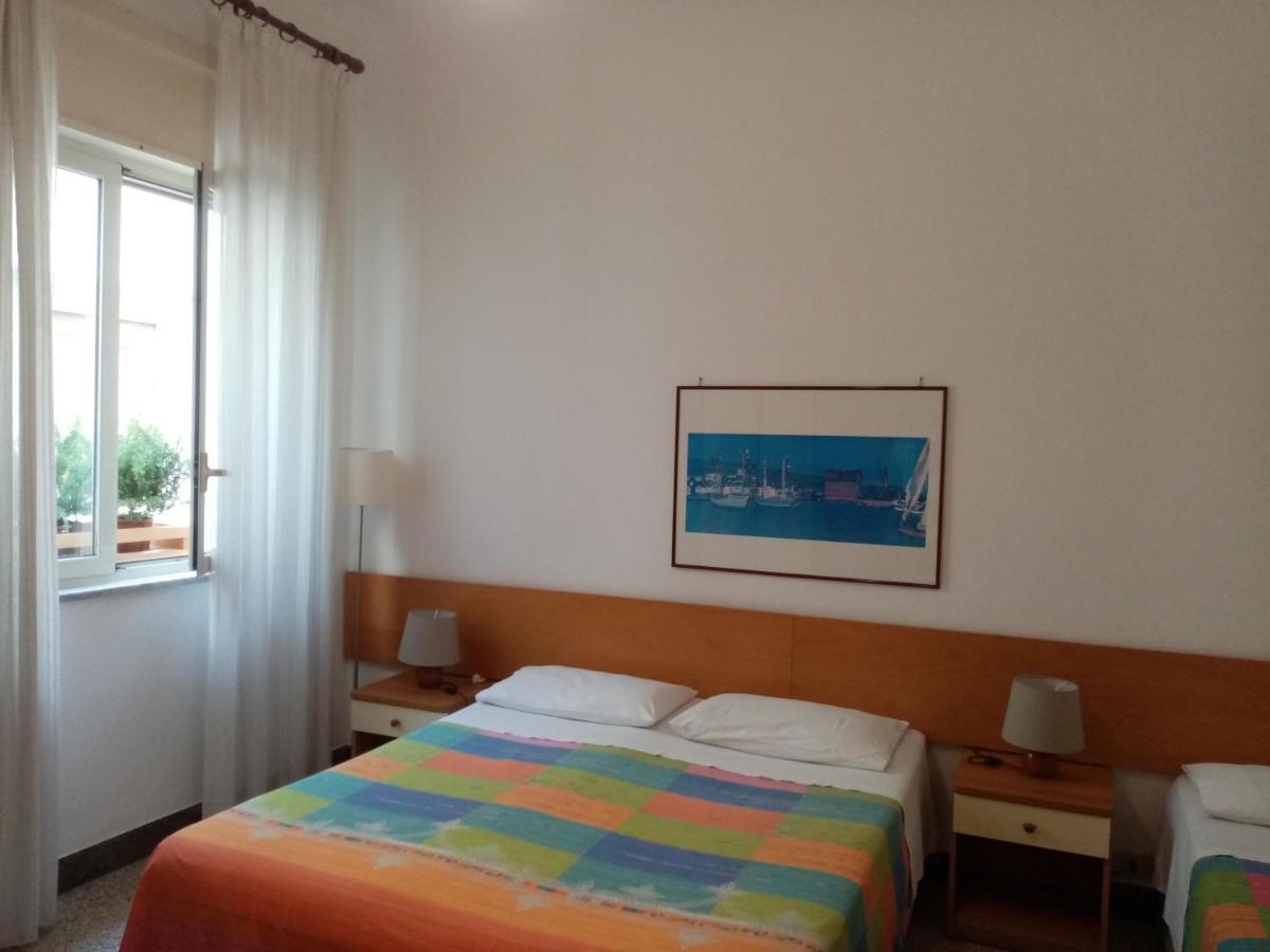 Ariston Petit Hotel Palermo Exterior foto